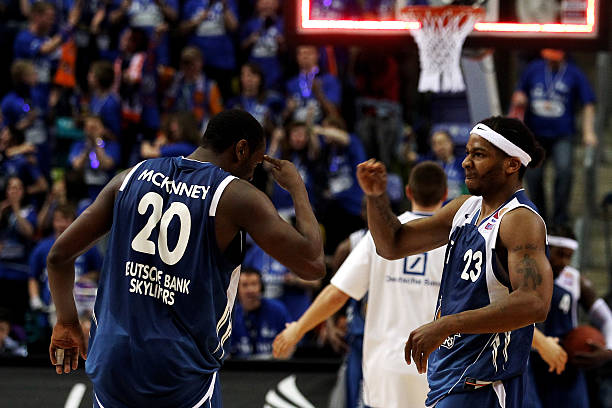 动员不断突 动员不断突