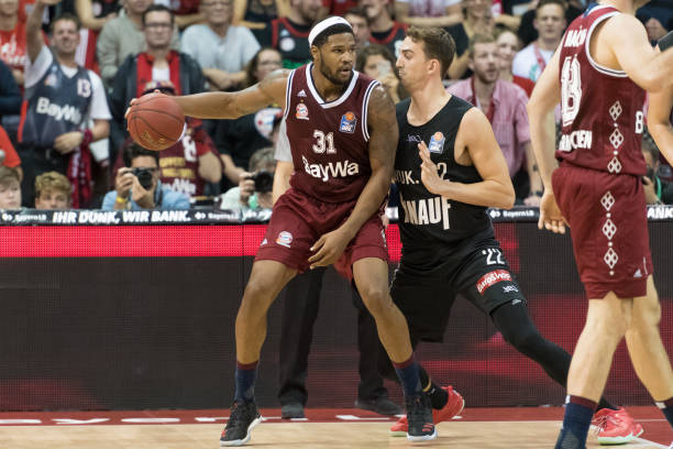 还承载着球 还承载着球