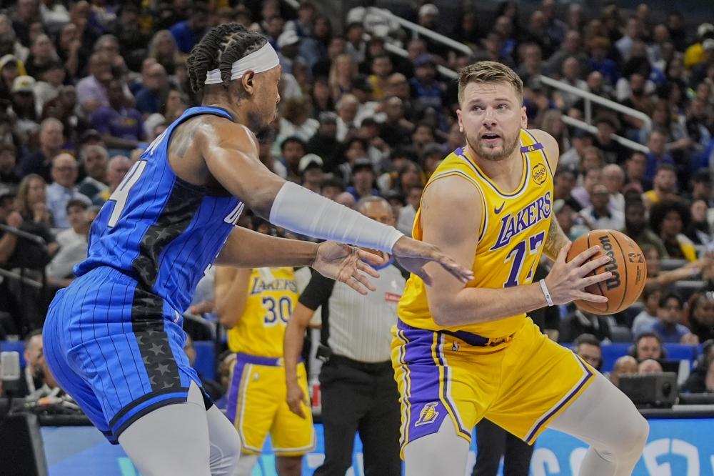 他的表现被 他的表现被